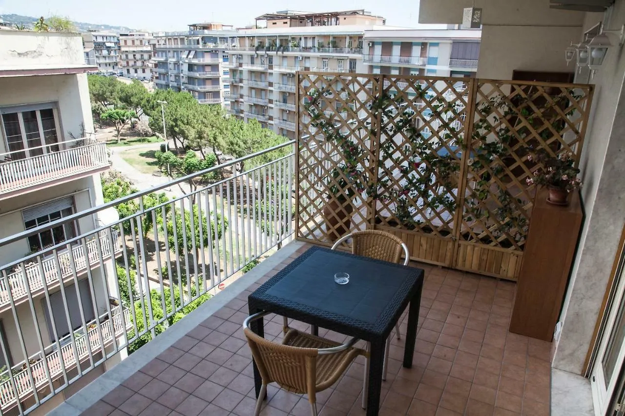 Etna Sea House Bed and Breakfast Catania Bed & Breakfast